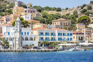Île de Symi : cette destination grecque ensoleillée toute l&rsquo;année reste encore méconnue des touristes